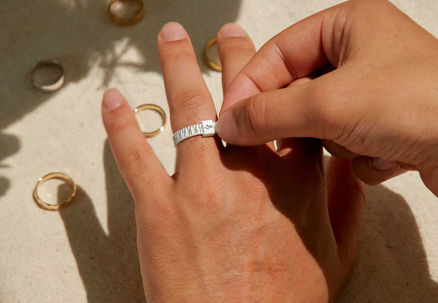 The Holden Ring Sizer on hand