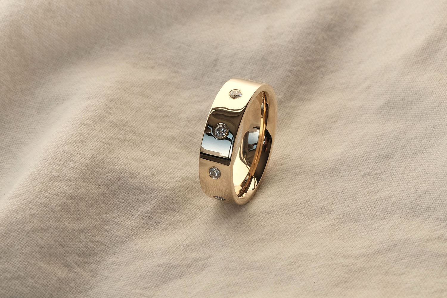 Pro and Con - Gold and Silver Spinner Ring – The Silversmith Jewelry