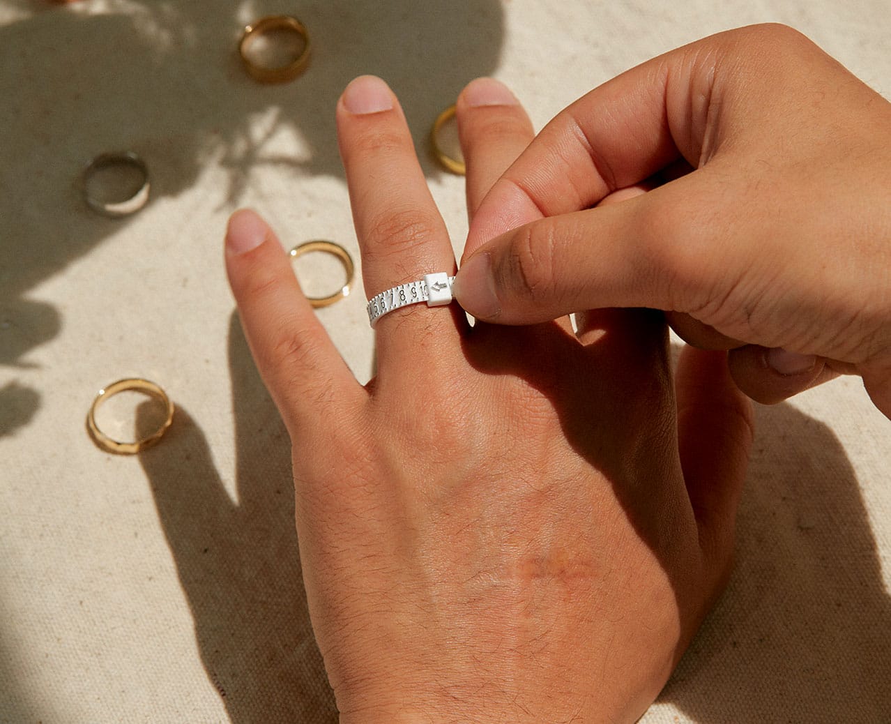 Why Accurate Ring Size Measurement Matters To Your Love — Ouros Jewels